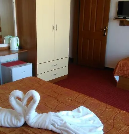 Aristokrat Pensiune Obzor