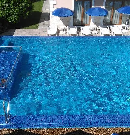 Pensiune Aristokrat 2*