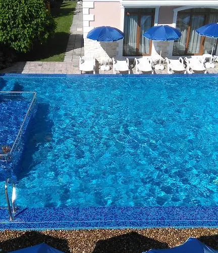 招待所 Aristokrat 2*