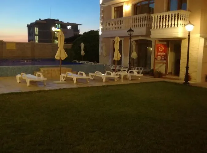 Aristokrat 招待所 奥布佐尔